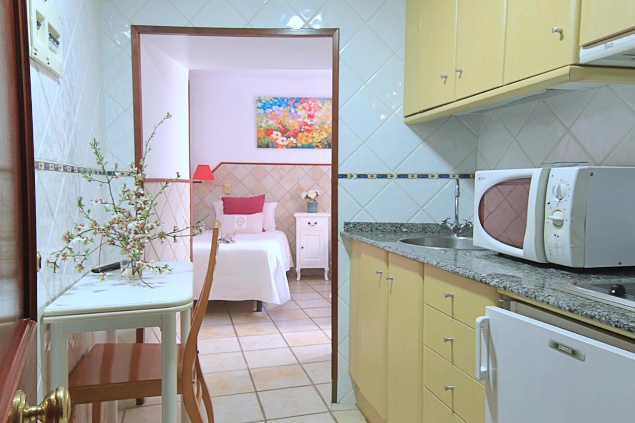 Estudios Casa Lola De Talarn Luaran gambar